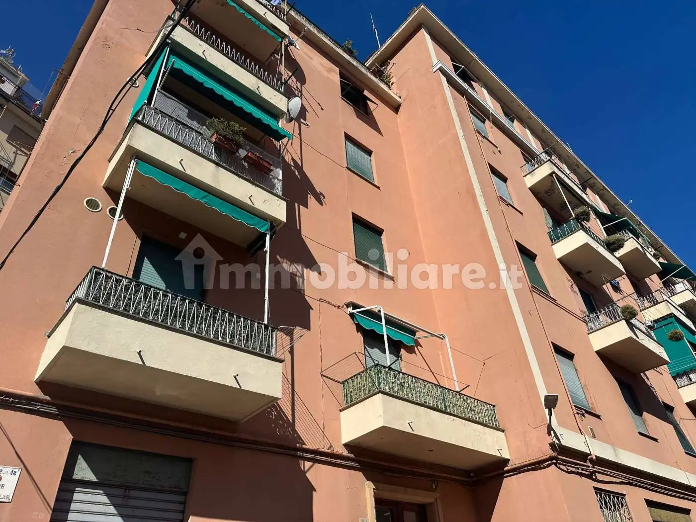 Appartamento in vendita a Genova