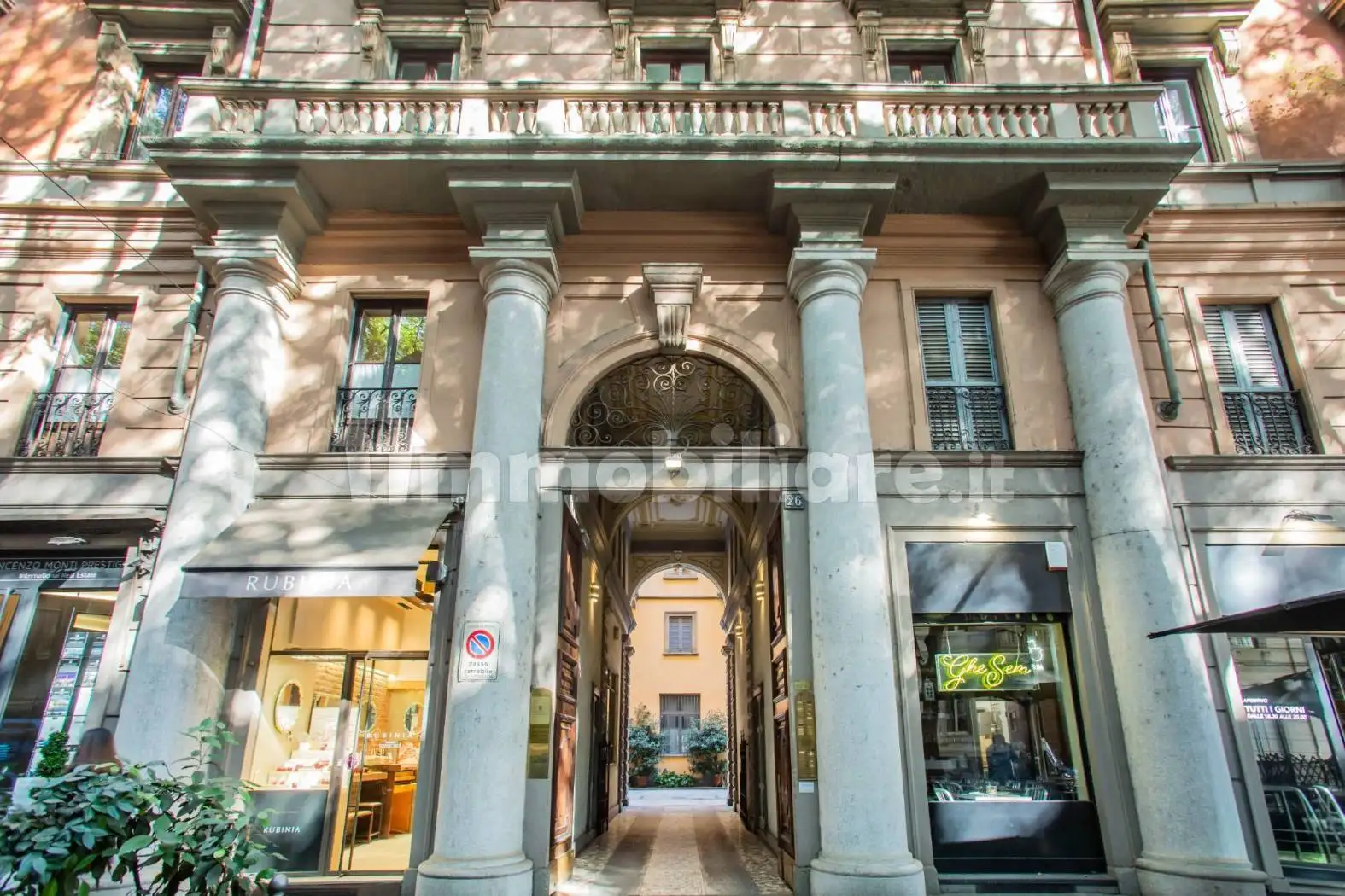 Appartamento in vendita a Milano