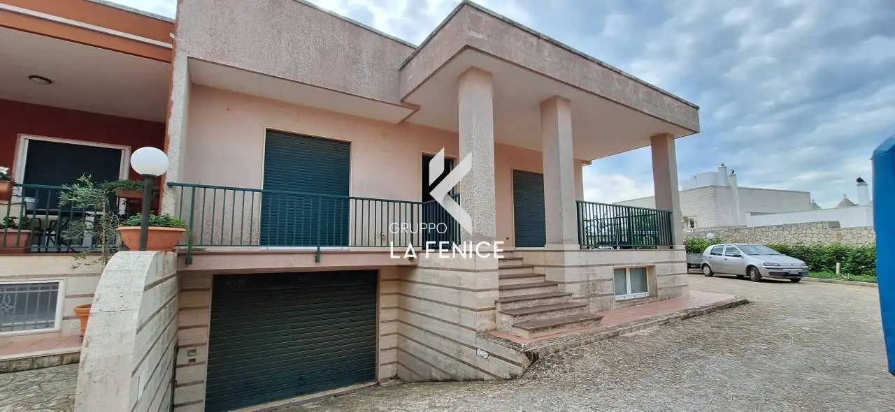 Villa in vendita a Cisternino