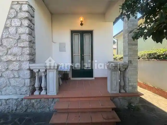 Villa in vendita a Camaiore