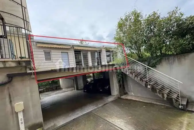 Appartamento in asta a Faloppio