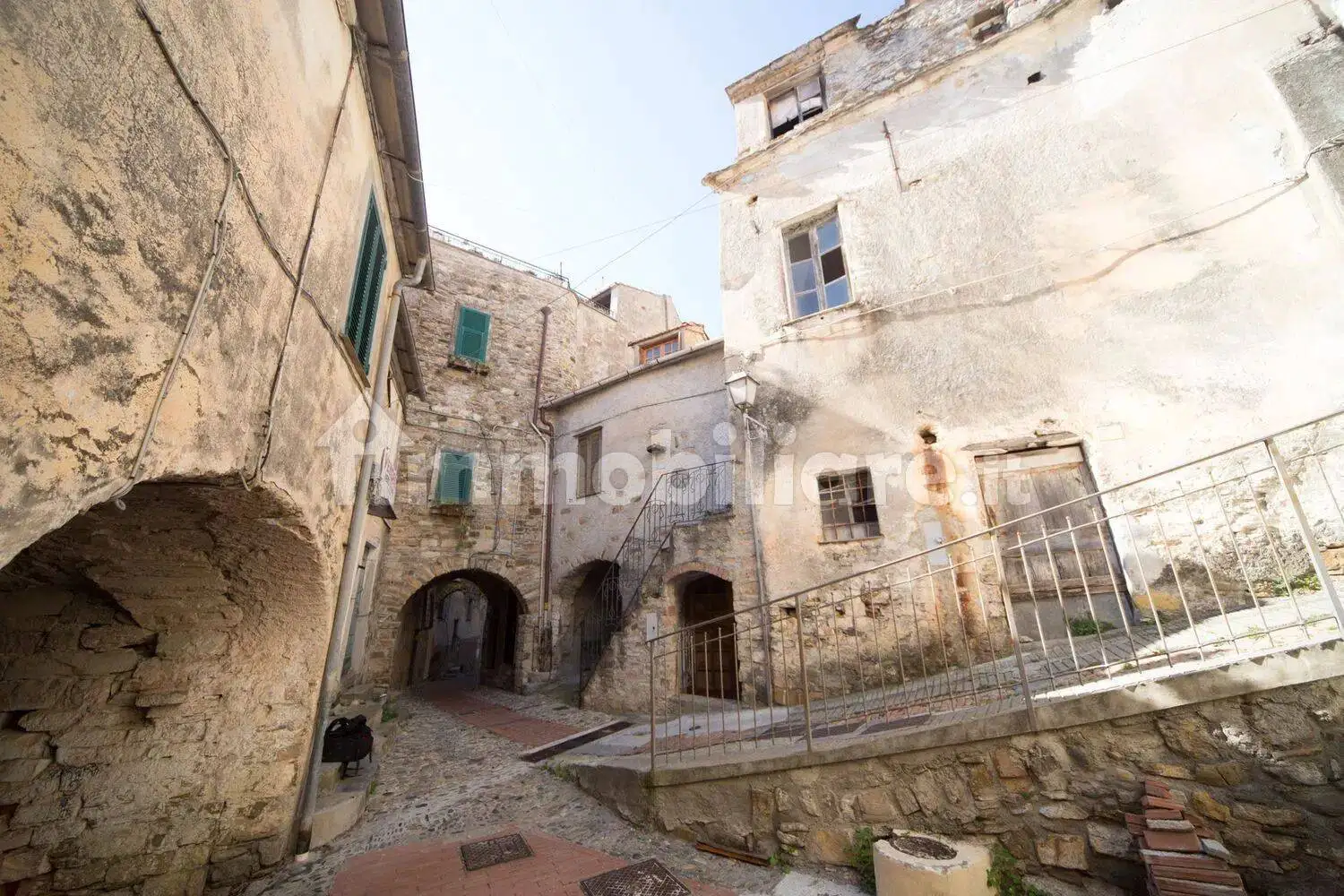 Rustico - Casale in vendita a Cipressa