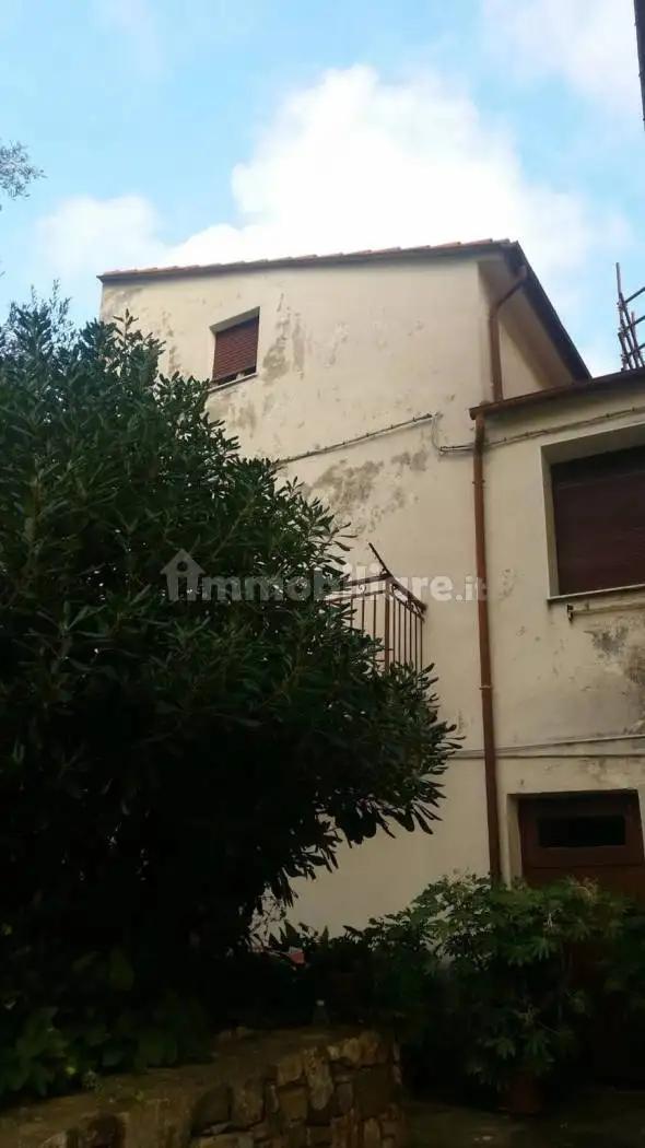 Rustico, da ristrutturare, 155 m², Centro, Cipressa - foto 2