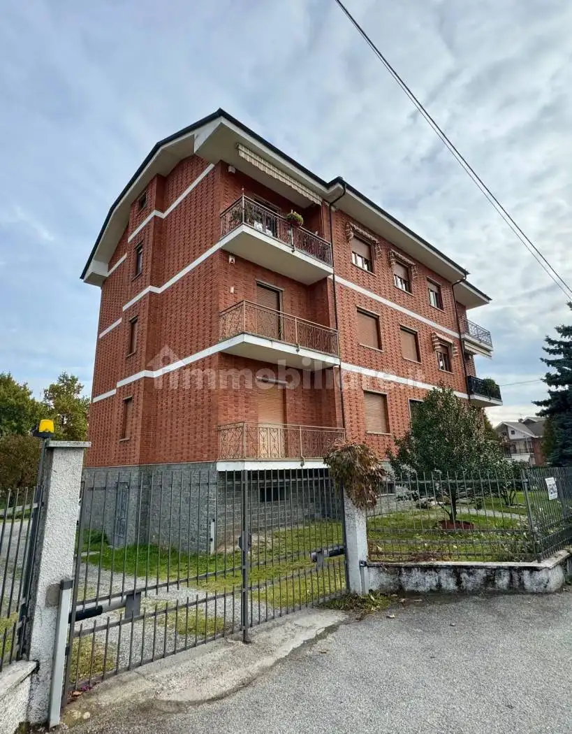 Appartamento in vendita a Piscina