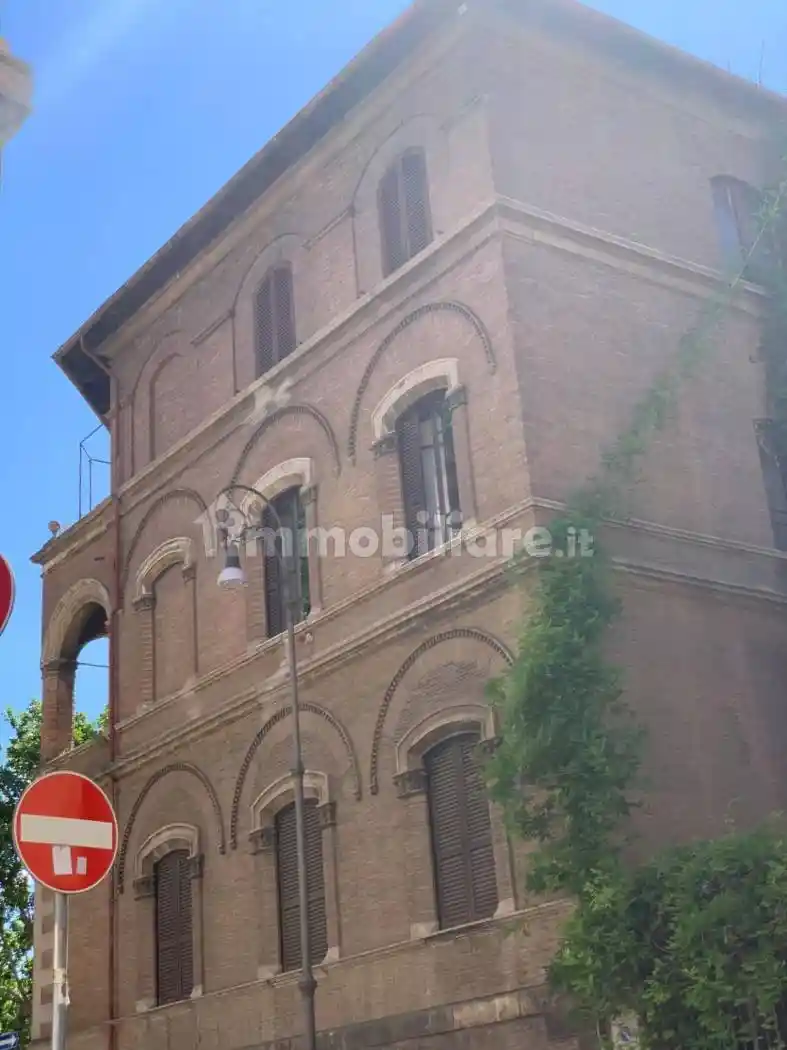 Palazzo - Edificio in Vendita - foto 4