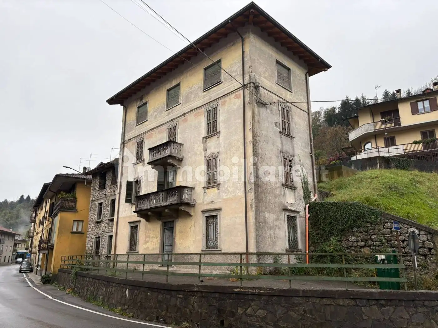 Palazzo - Edificio in Vendita - foto 2