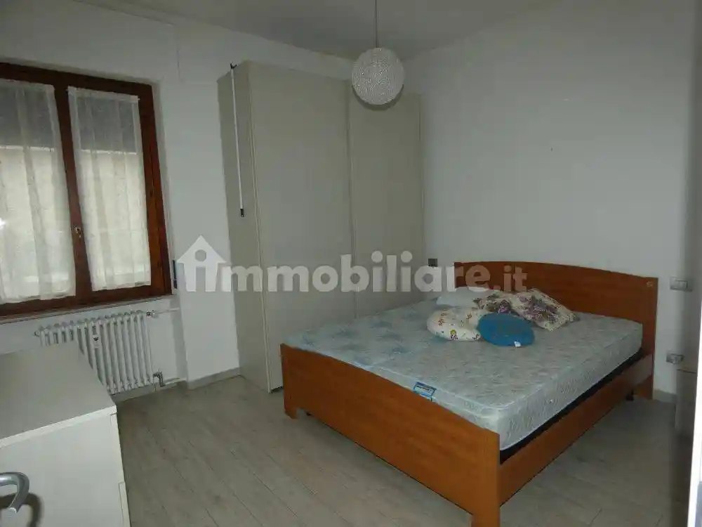 Trilocale via Nazario Sauro, Borgo Piave, Corso Europa, Zona Ferrero, Alba - foto 3