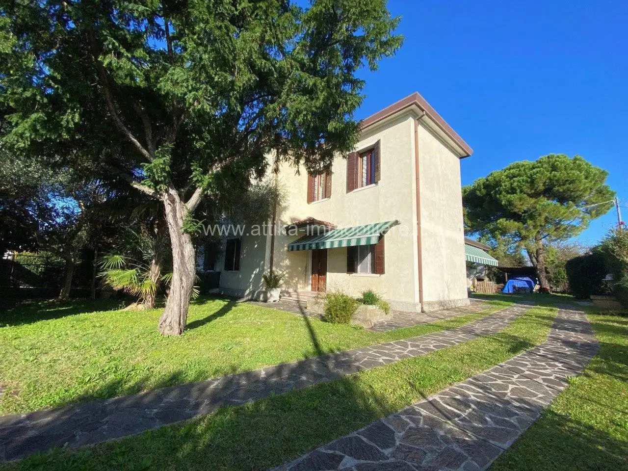 Villa in vendita a Este