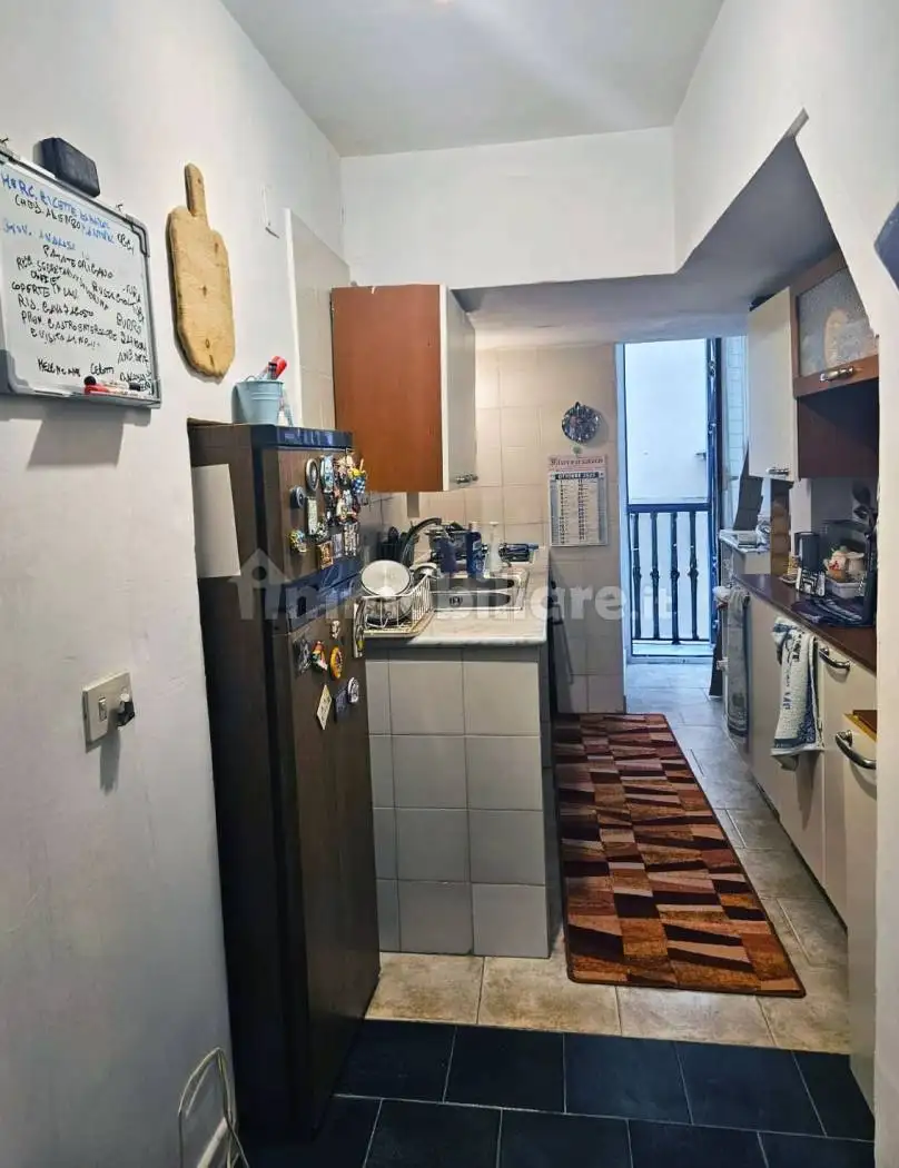 Appartamento in vendita a Napoli