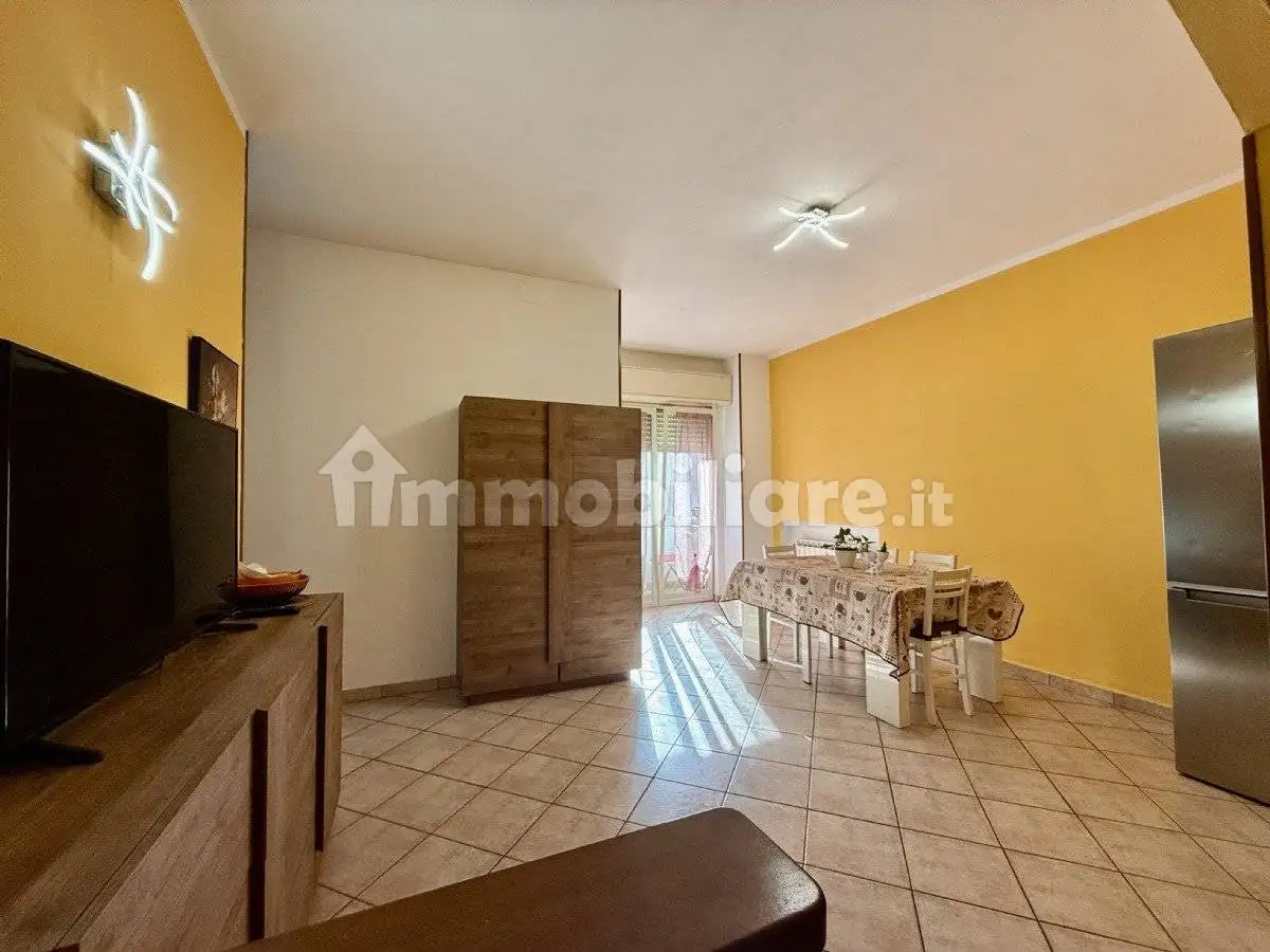 Appartamento via Castellamonte, Banchette - foto 2