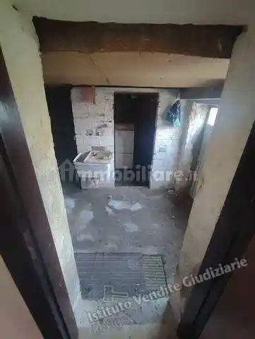 Villa all'asta via IV Novembre   46, Vescovana - foto 4