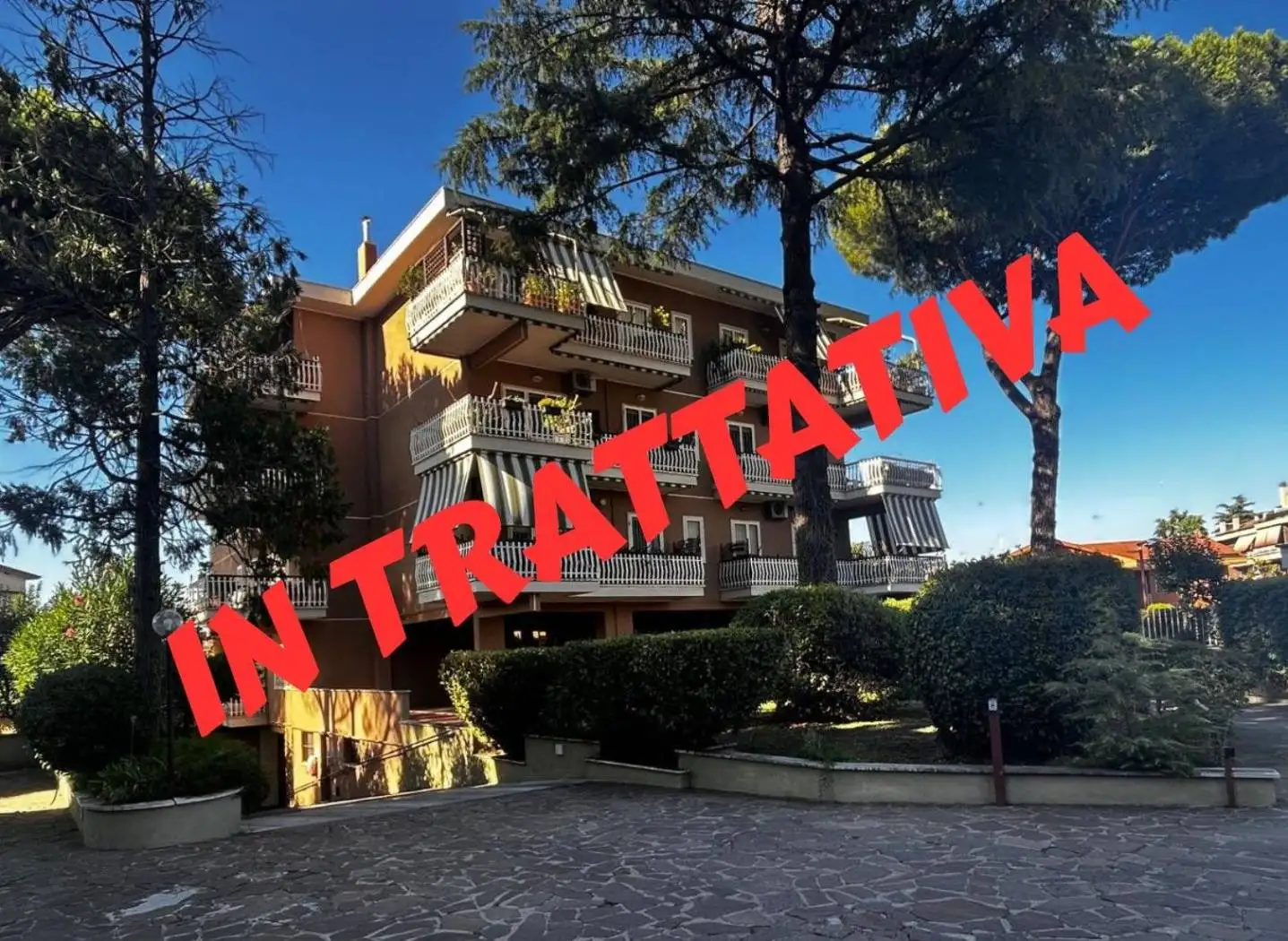 Appartamento in vendita a Roma