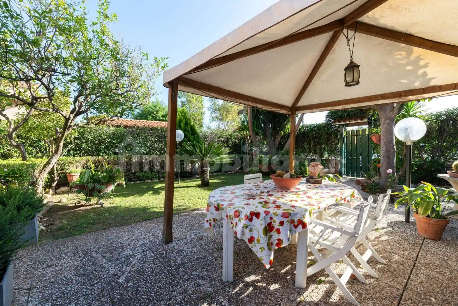 Villa plurifamiliare via Ermesianatte 140, Axa, Roma - foto 4