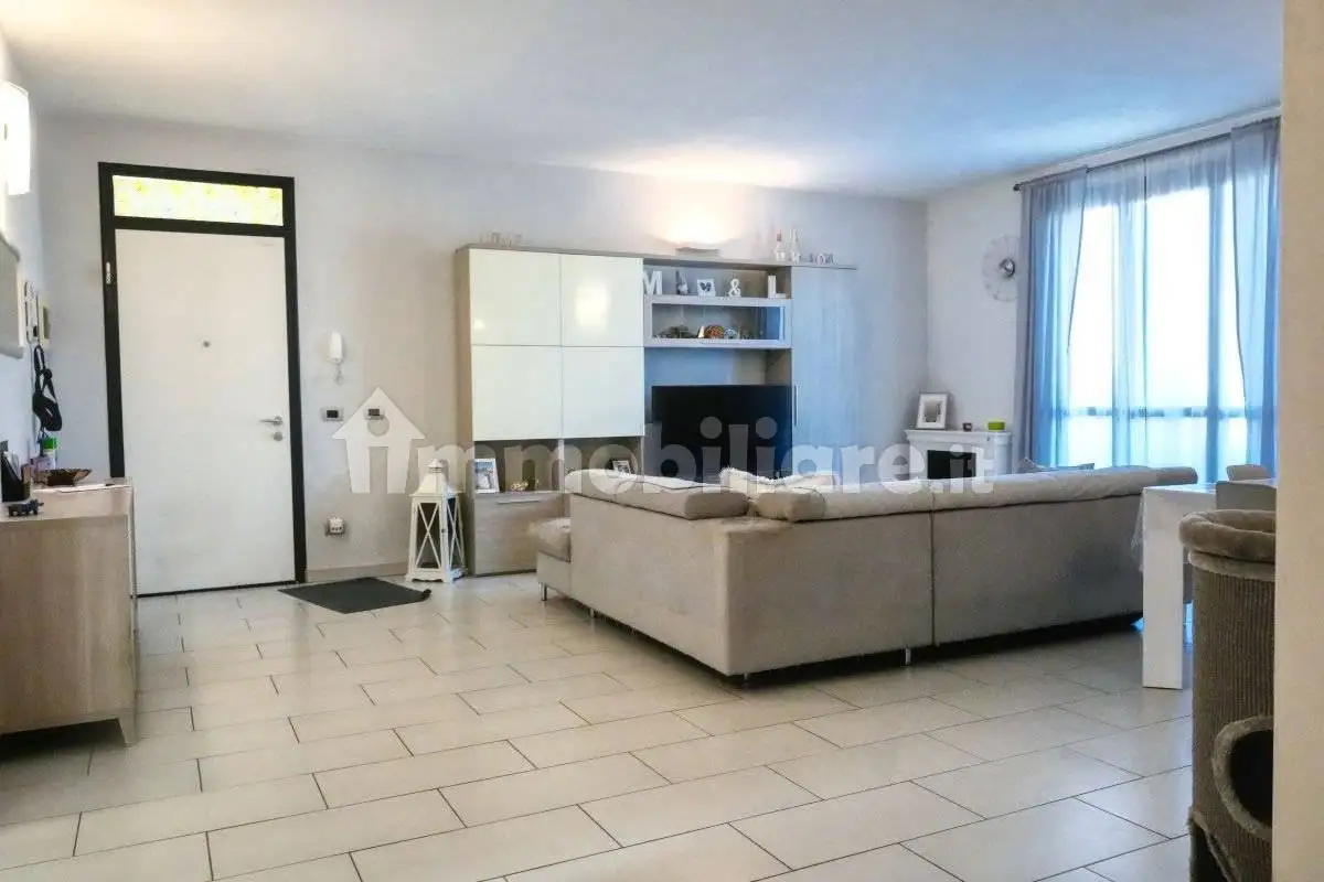 Appartamento via San Paolo, Cadeo - foto 4