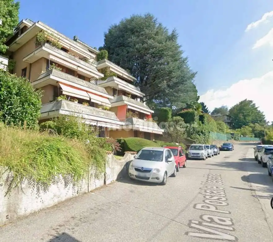 Appartamento in asta a Luvinate