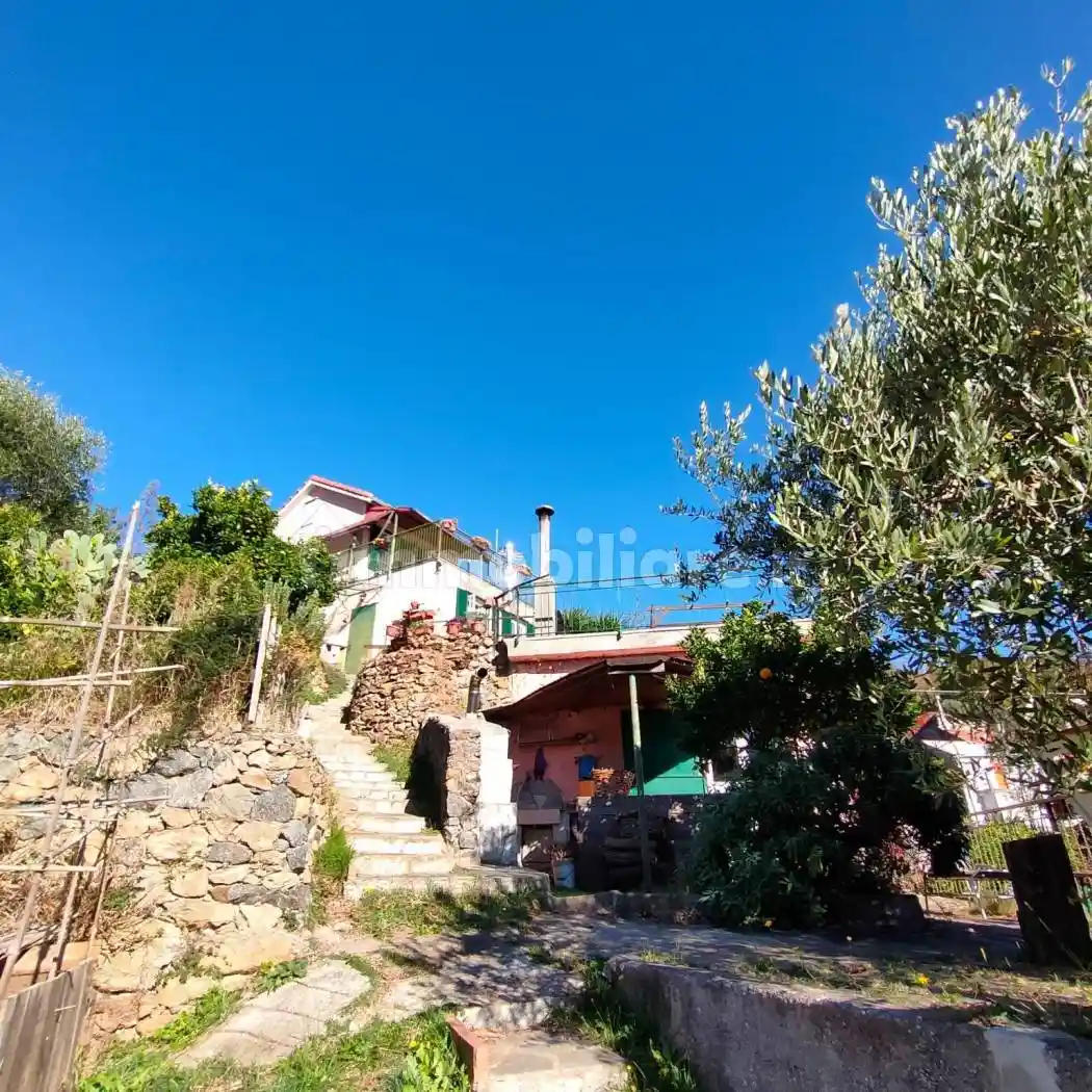 Villa unifamiliare via Ciantagalletto, Lavagnola, Santuario, Montemoro, Savona - foto 2