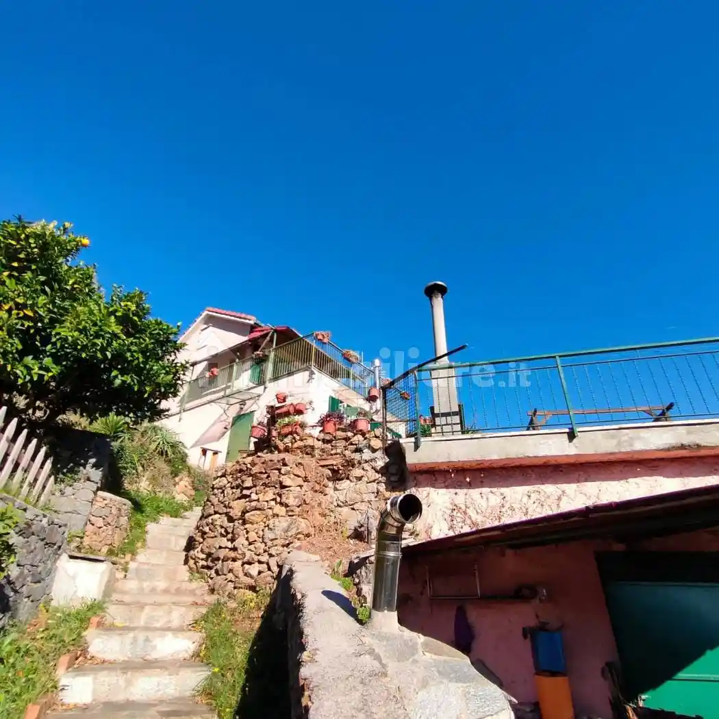 Villa unifamiliare via Ciantagalletto, Lavagnola, Santuario, Montemoro, Savona - foto 4