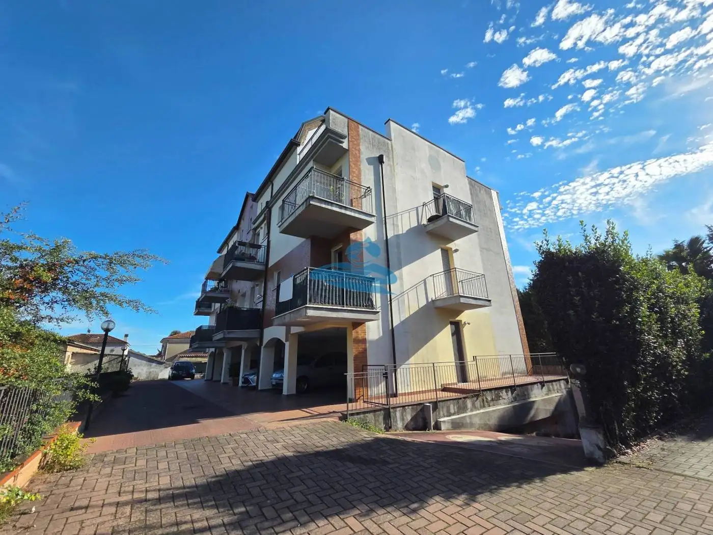 Appartamento in vendita a Russi