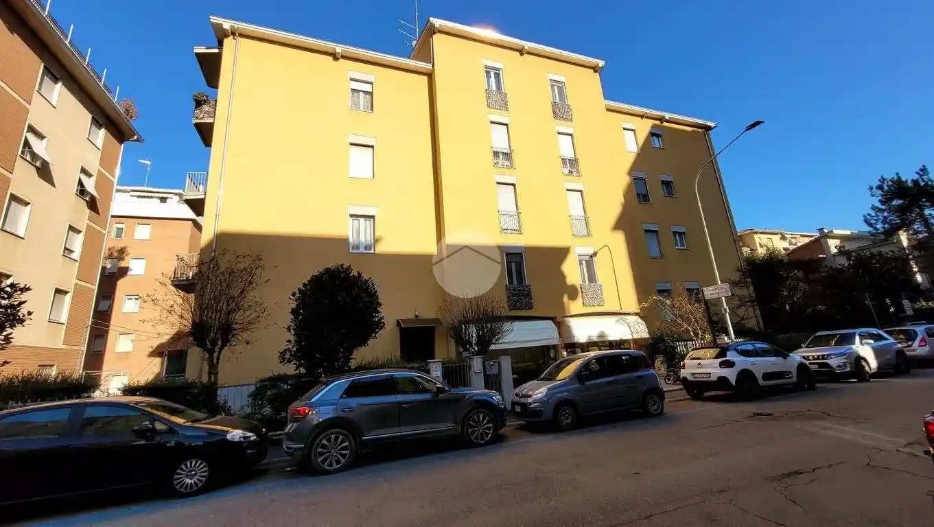 Appartamento in vendita a Parma