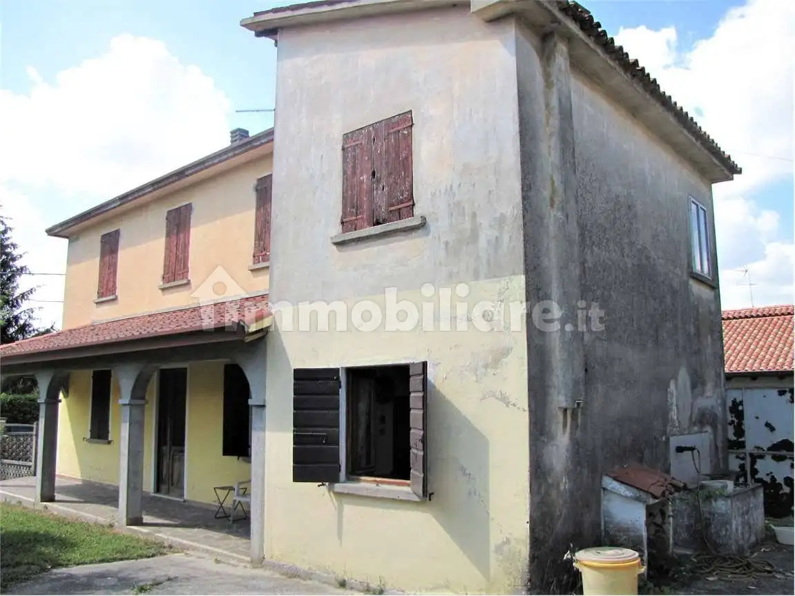 Rustico - Casale in vendita a Ceggia