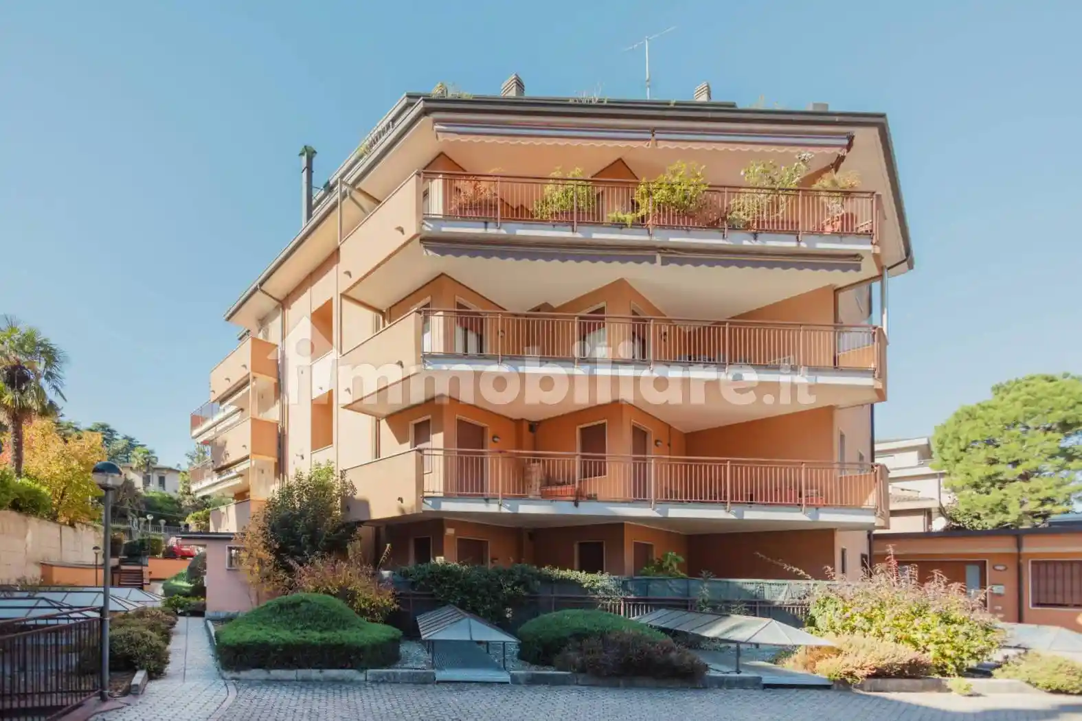 Trilocale via san pedrino 6, Bosto, Varese - foto 2