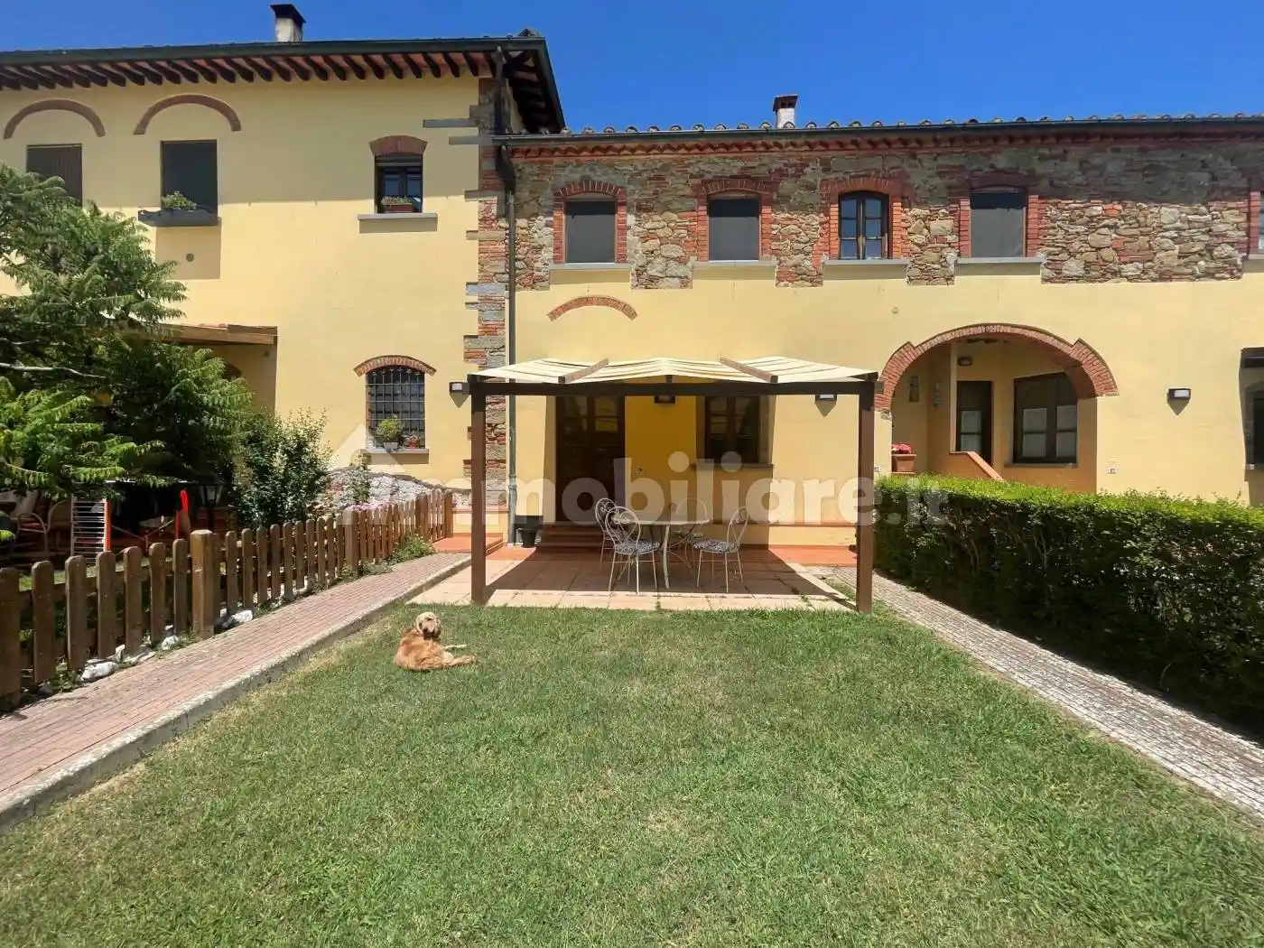 Villa in vendita a Arezzo