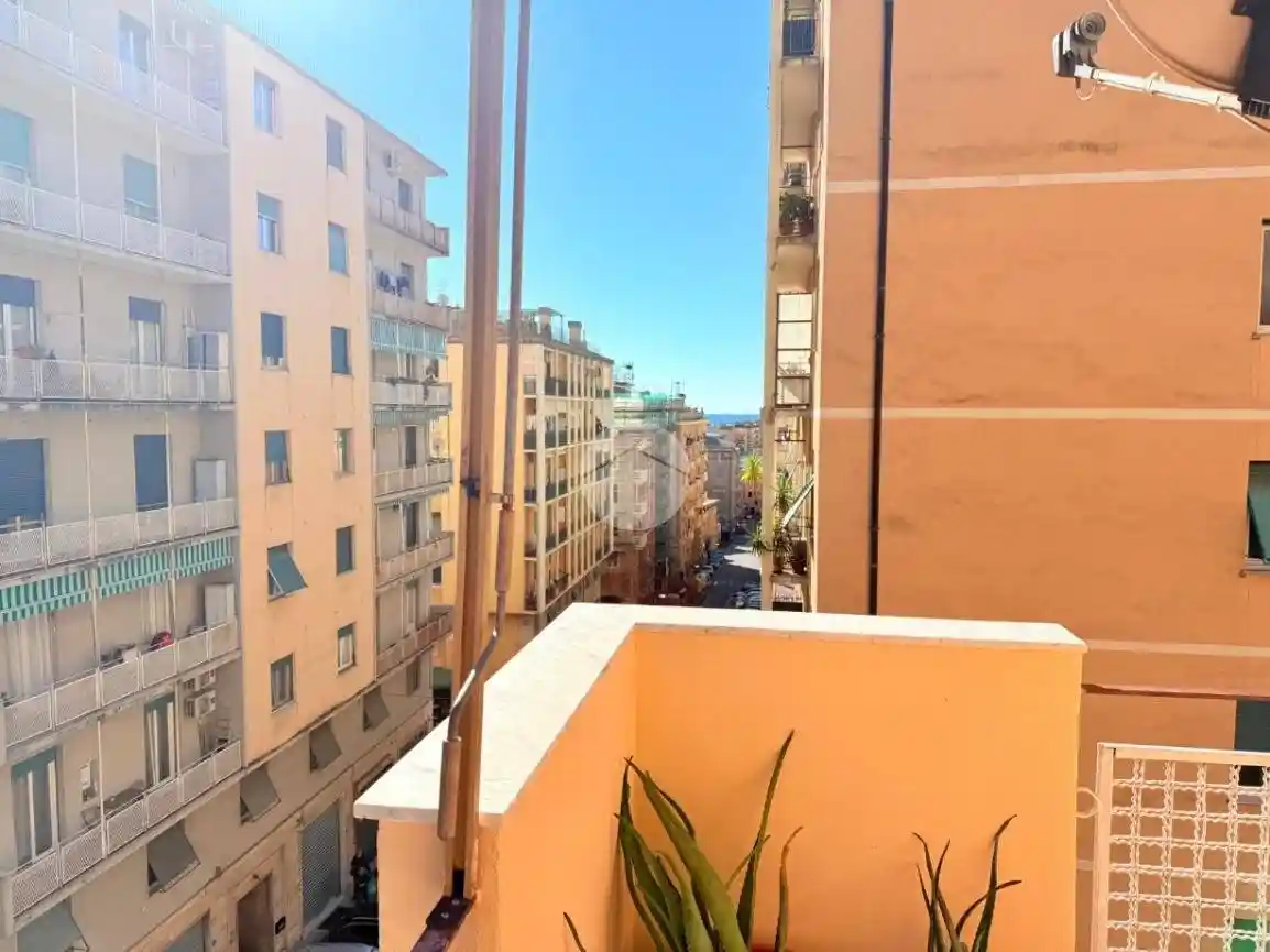 Appartamento in vendita a Genova