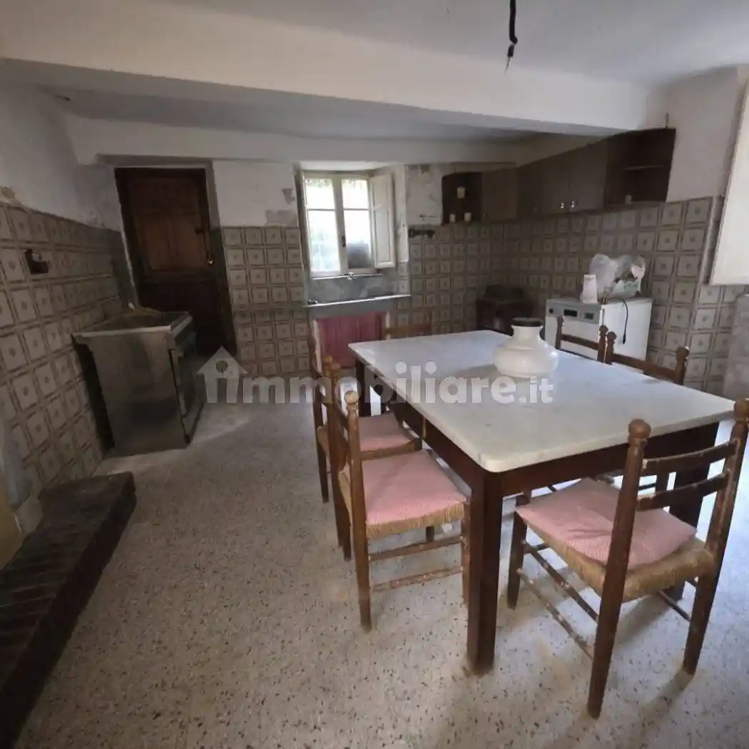 Appartamento in vendita a Seravezza