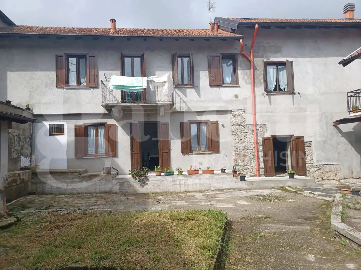 Casa indipendente in vendita a Casale Corte Cerro