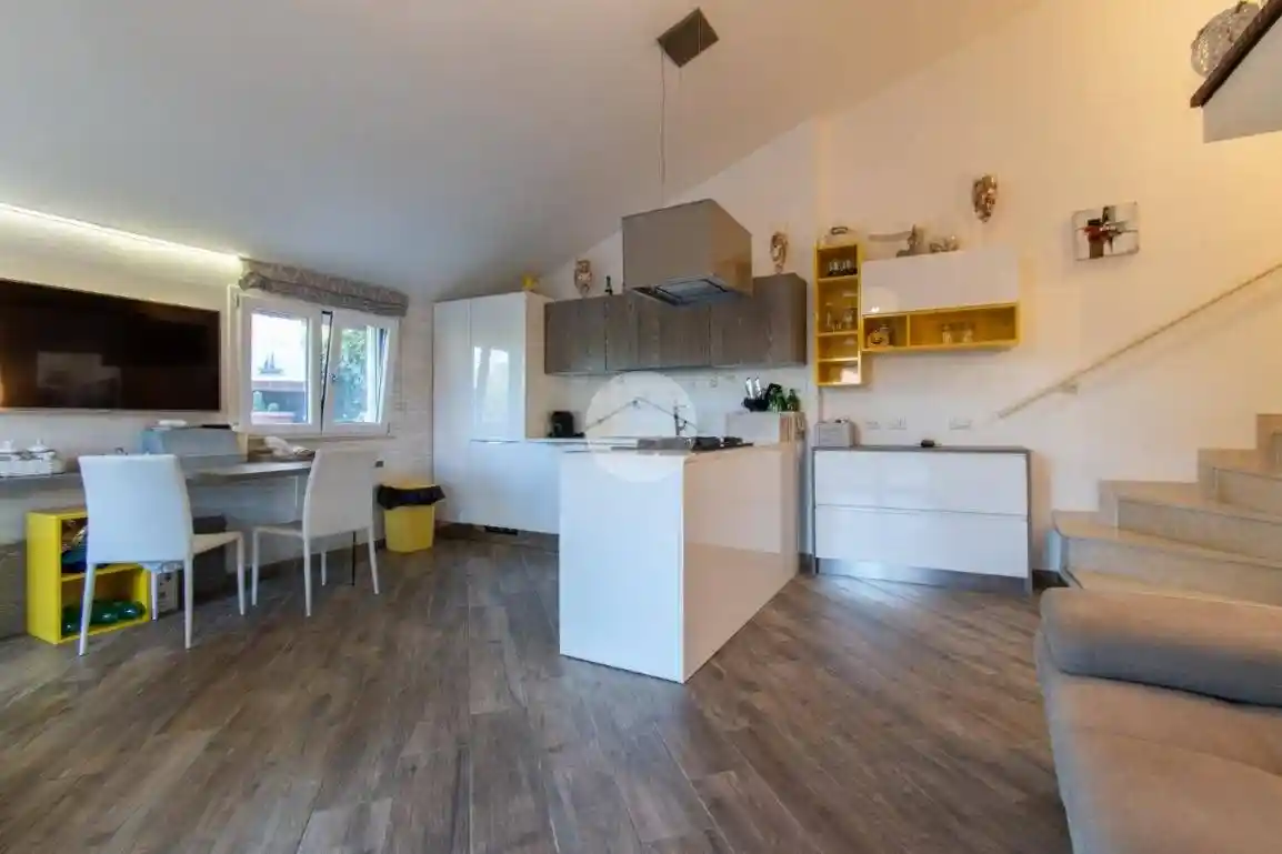 Villa a schiera via della Vergine 22, Marina di San Nicola, Ladispoli - foto 5