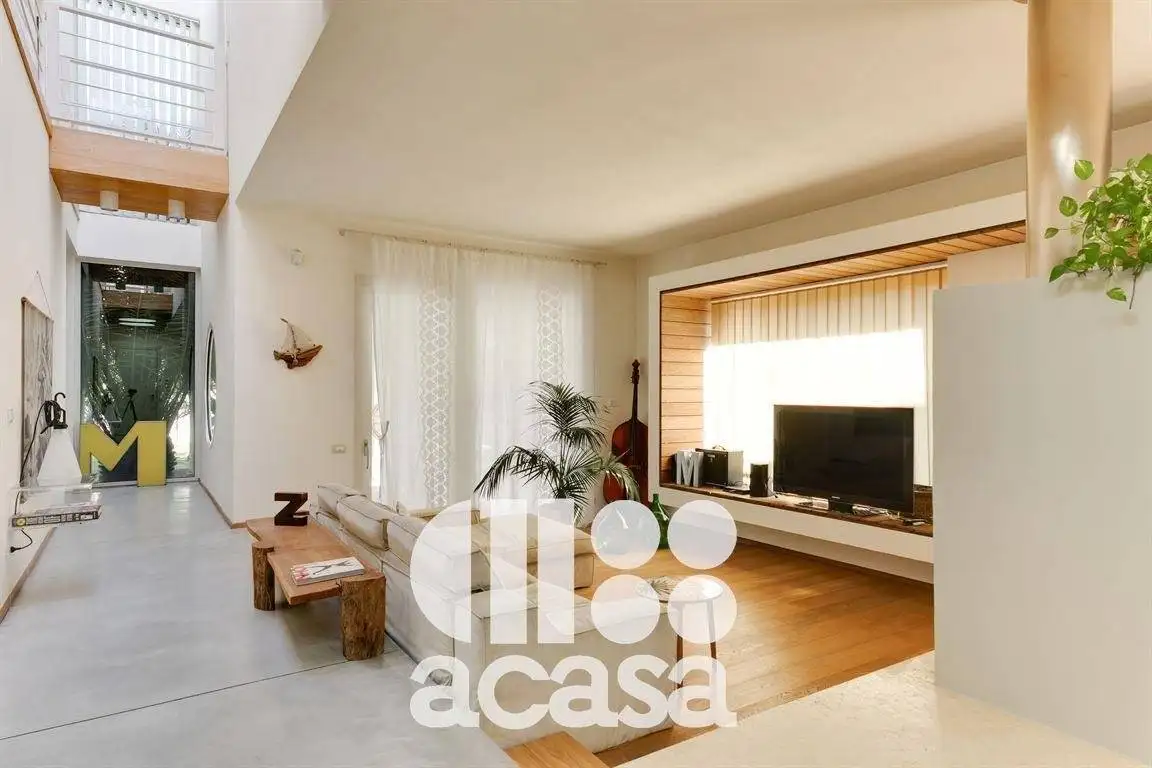 Villa in vendita a Cesenatico