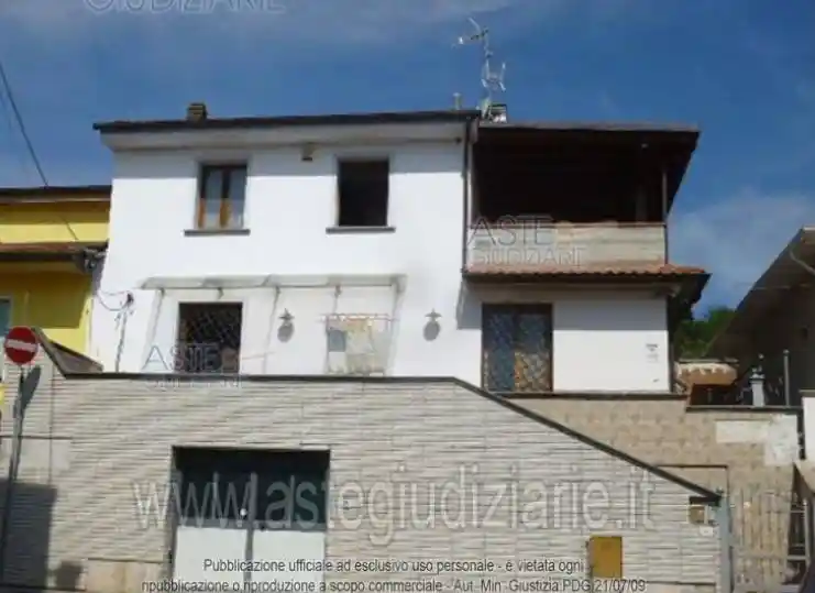 Casa indipendente in vendita a Capraia e Limite