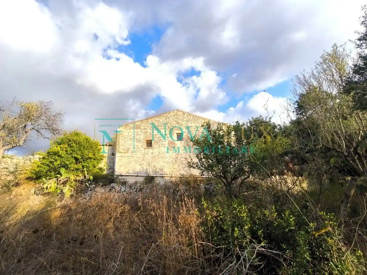 Rustico - Casale in vendita a Scicli