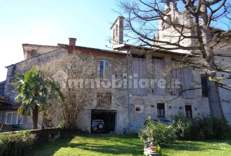 Palazzo - Stabile in asta a Menaggio