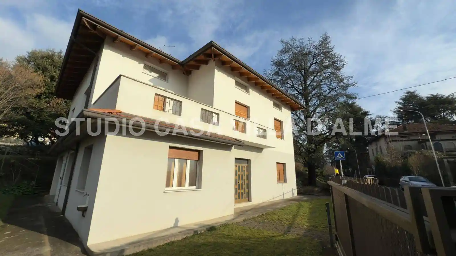 Appartamento in vendita a Villa d'Almè