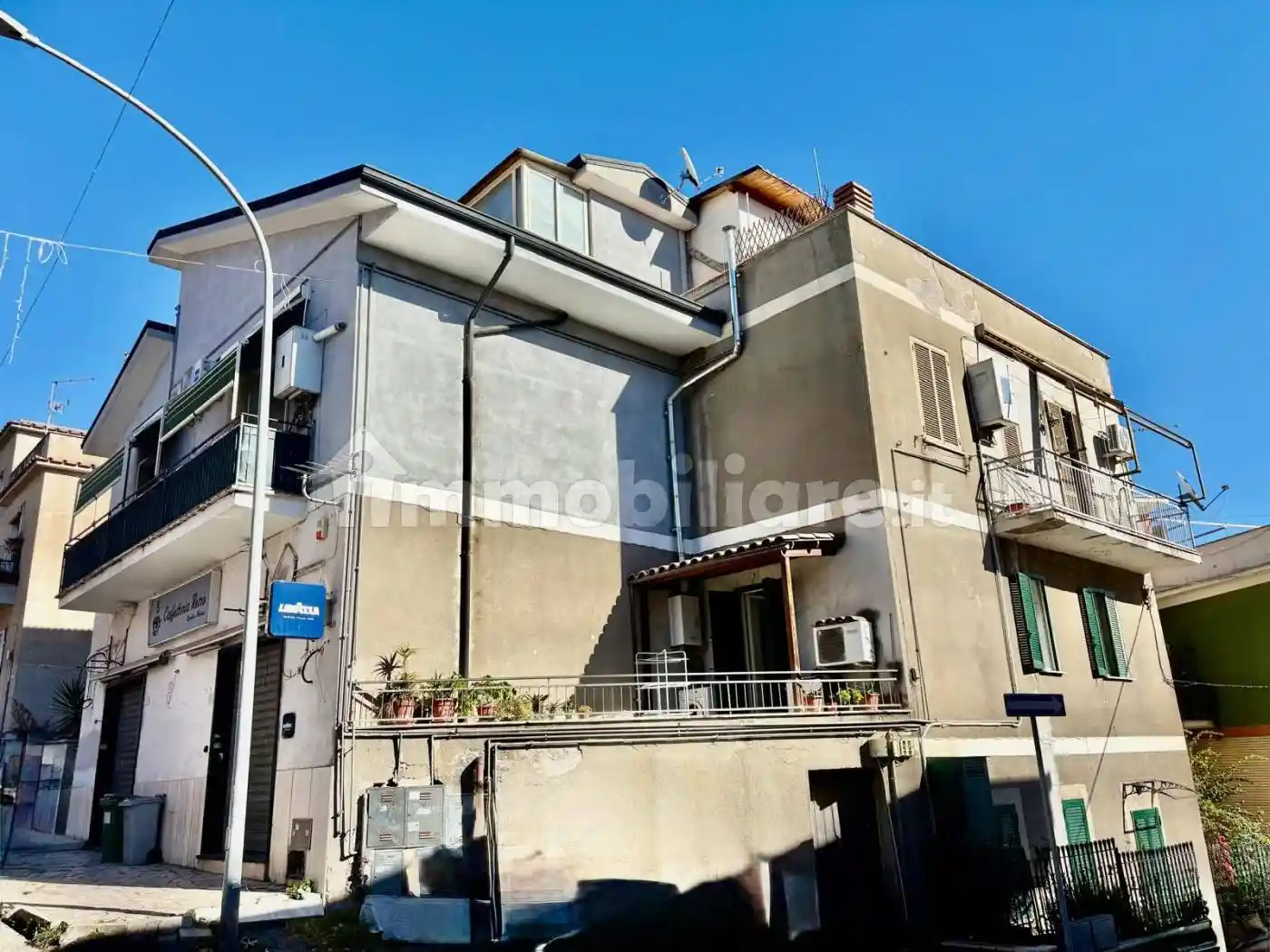 Appartamento in vendita a Guidonia Montecelio