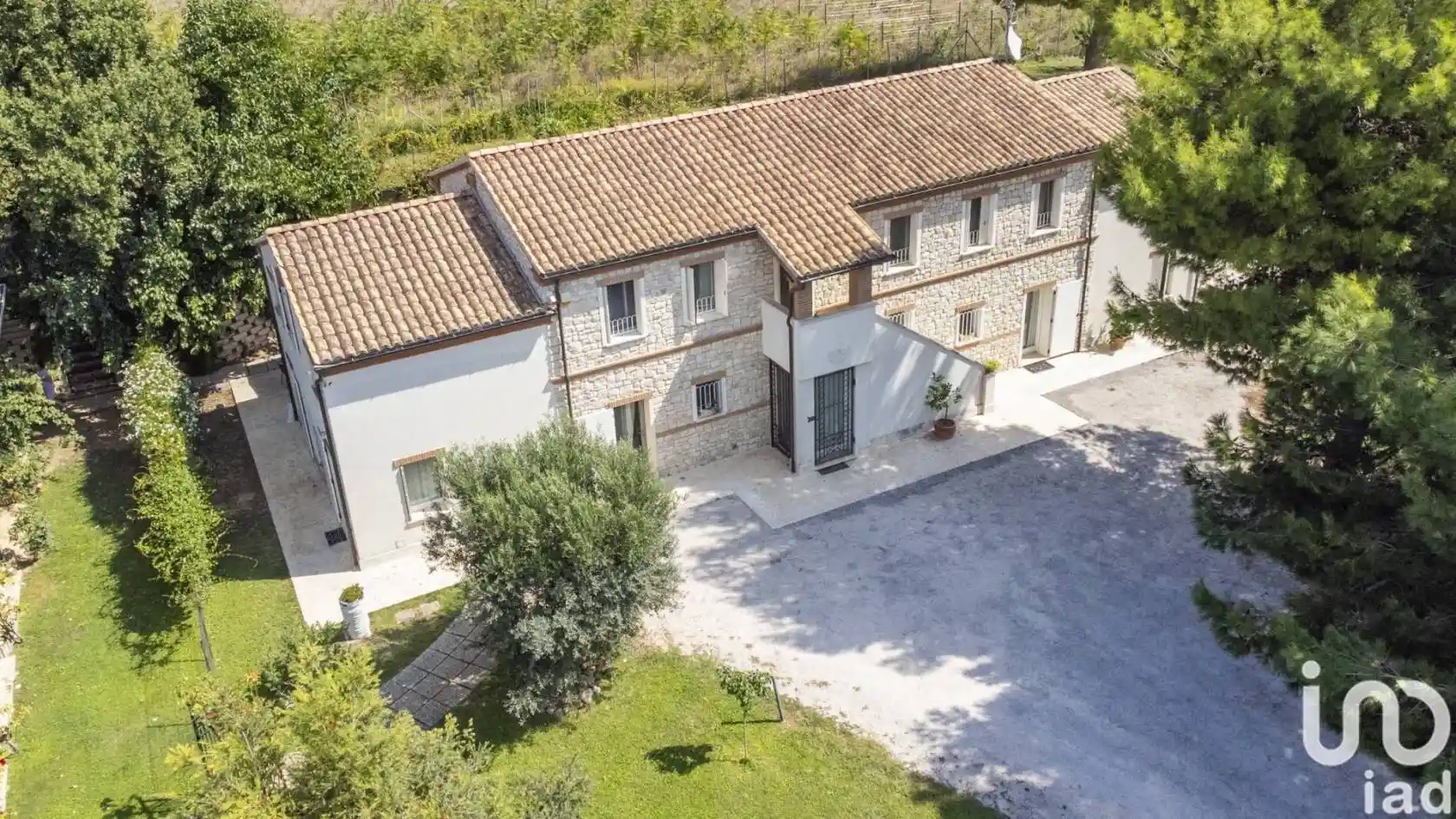 Villa plurifamiliare via Massignano 103, Poggio - Massignano, Ancona - foto 2
