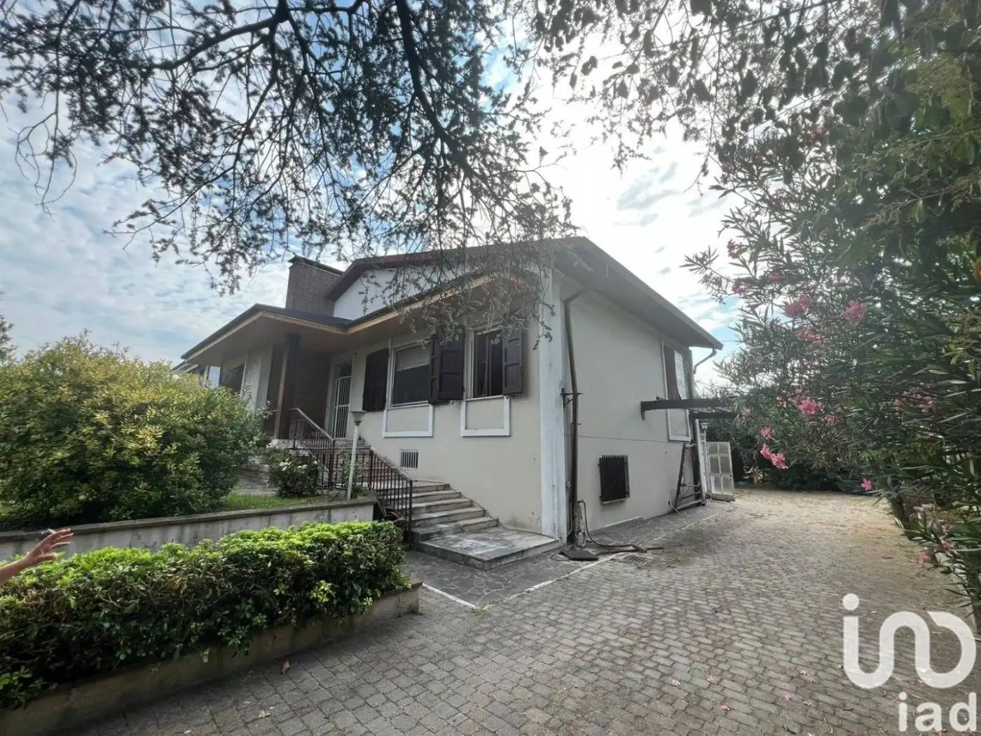 Villa in vendita a Poggio Rusco