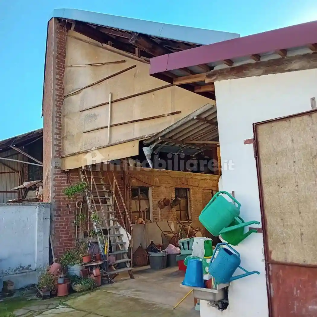 Casale via Giosuè Carducci 49, Centro, Cilavegna - foto 4