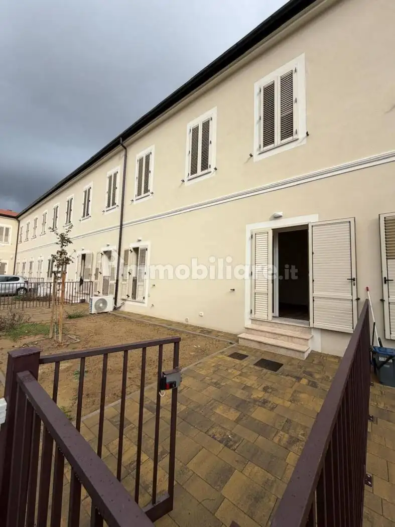 Casa indipendente in vendita a Campi Bisenzio