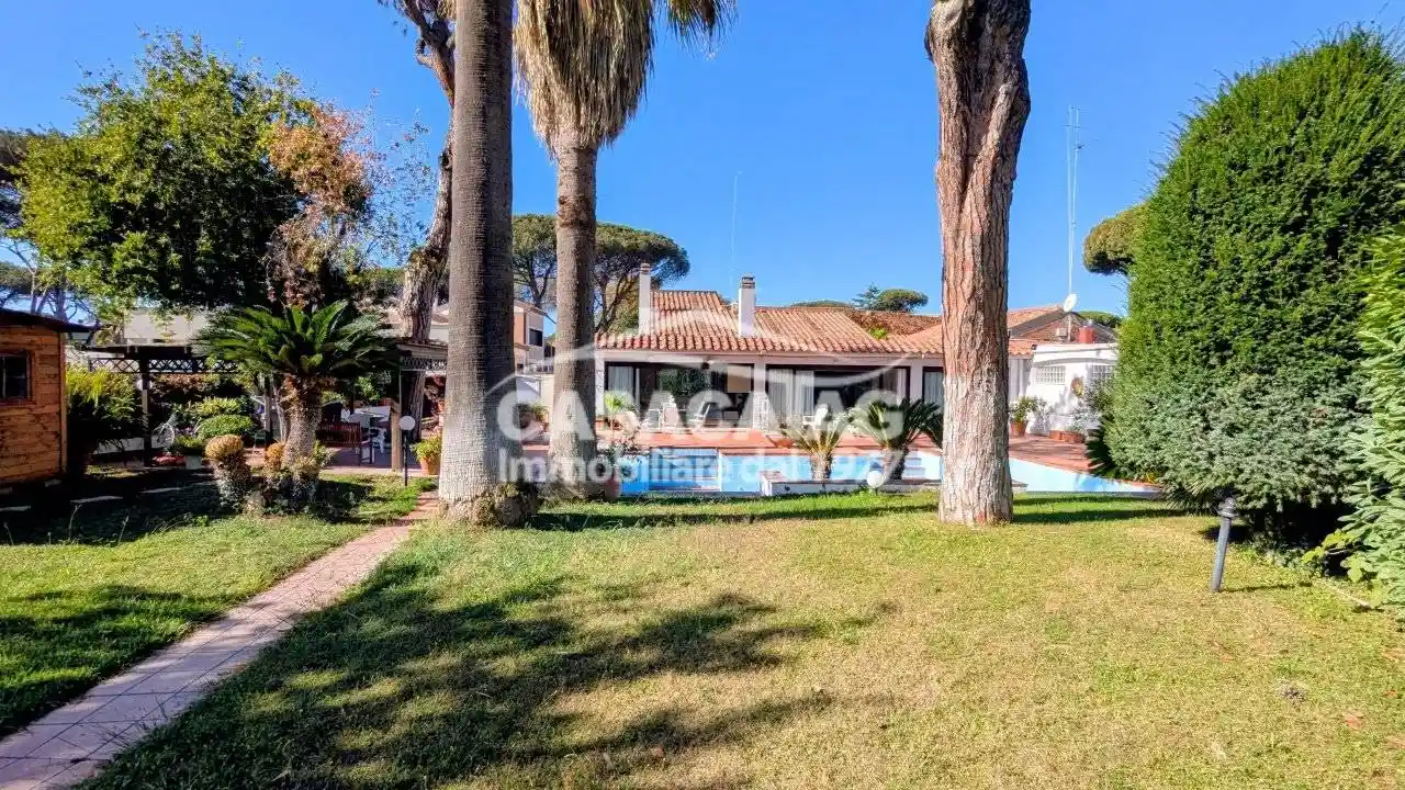 Villa bifamiliare via Pericle, Casal Palocco, Roma - foto 4