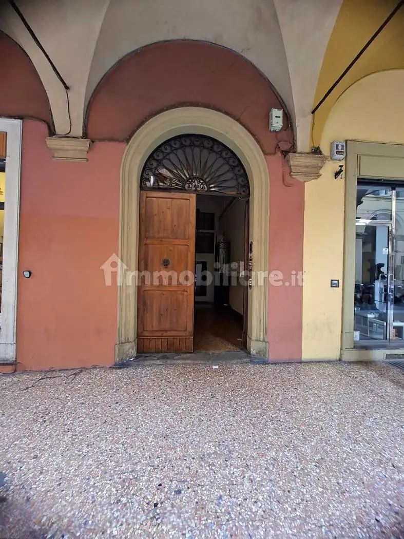 Appartamento in vendita a Bologna