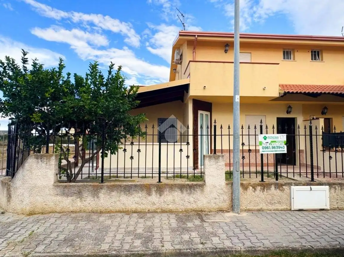 Villa in vendita a Botricello