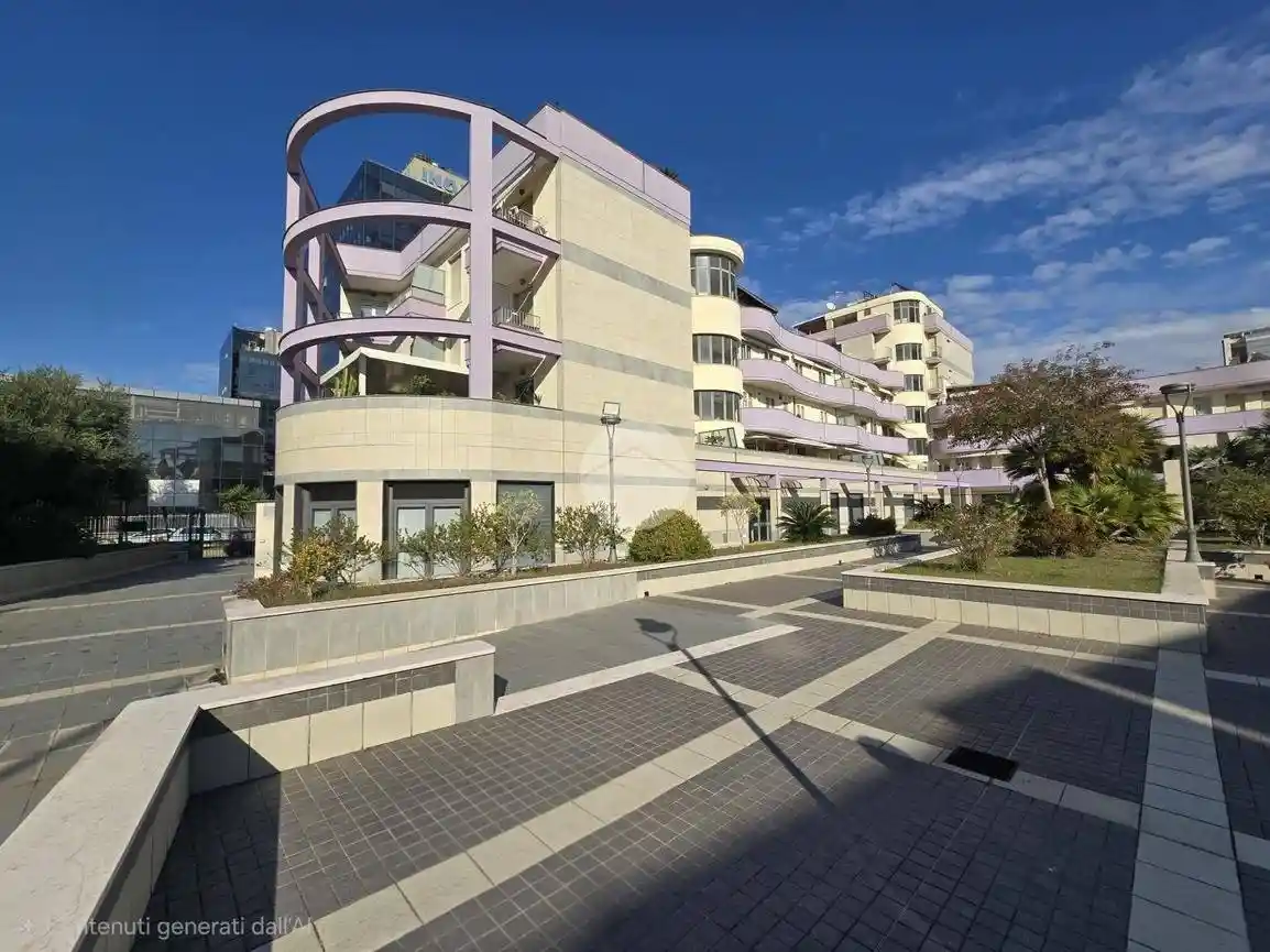 Trilocale via Nuova Pogioreale 156, Centro Direzionale, Napoli - foto 3