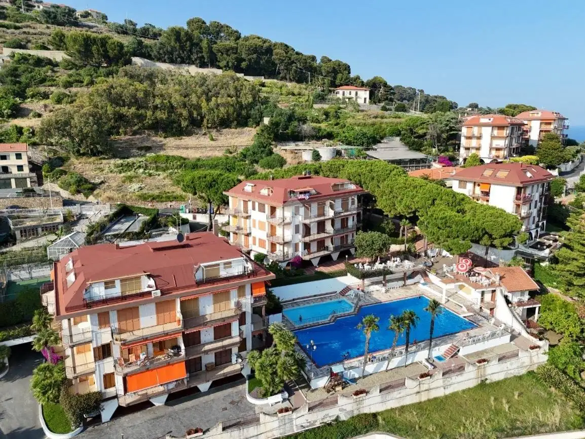 Bilocale via piani paorelli 38, Piani Paorelli, Costarainera - foto 3