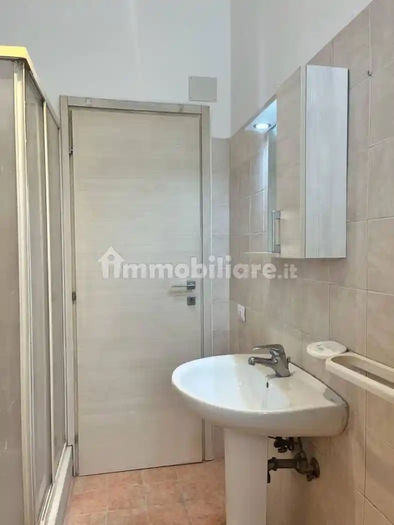 Bilocale via Fuscaldo 20, Anagnina, Roma - foto 4