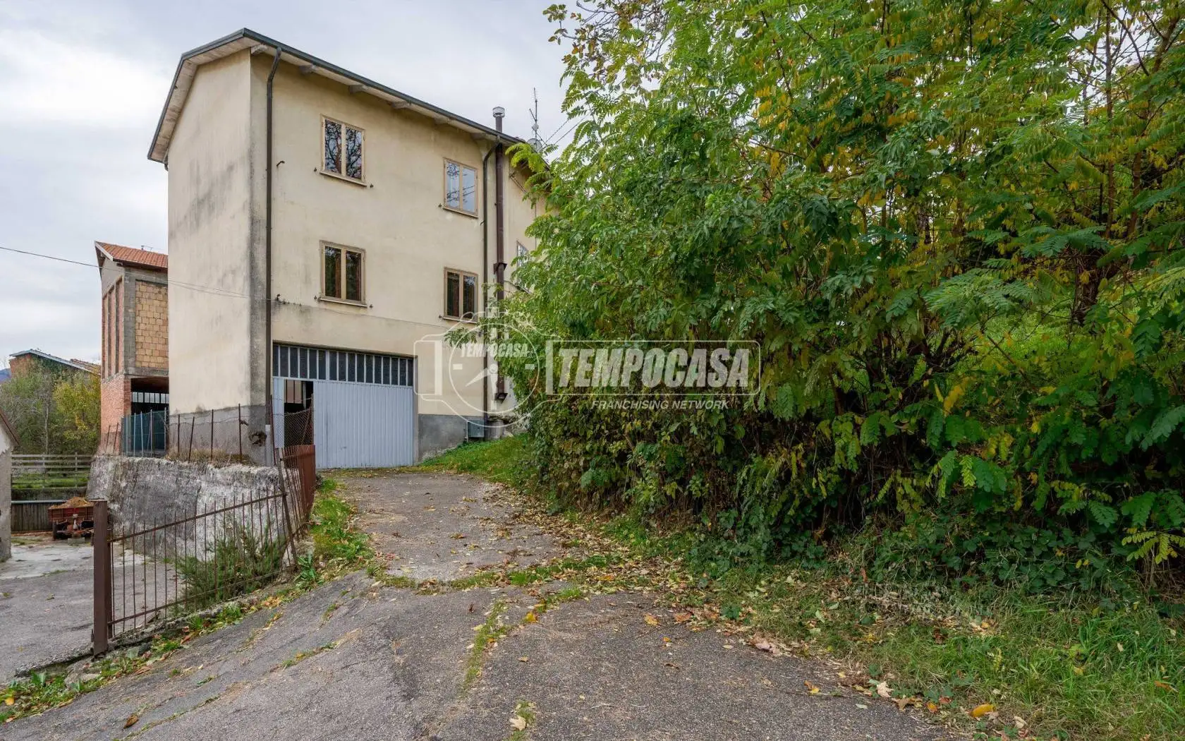 Appartamento in vendita a Castelnovo Ne' Monti