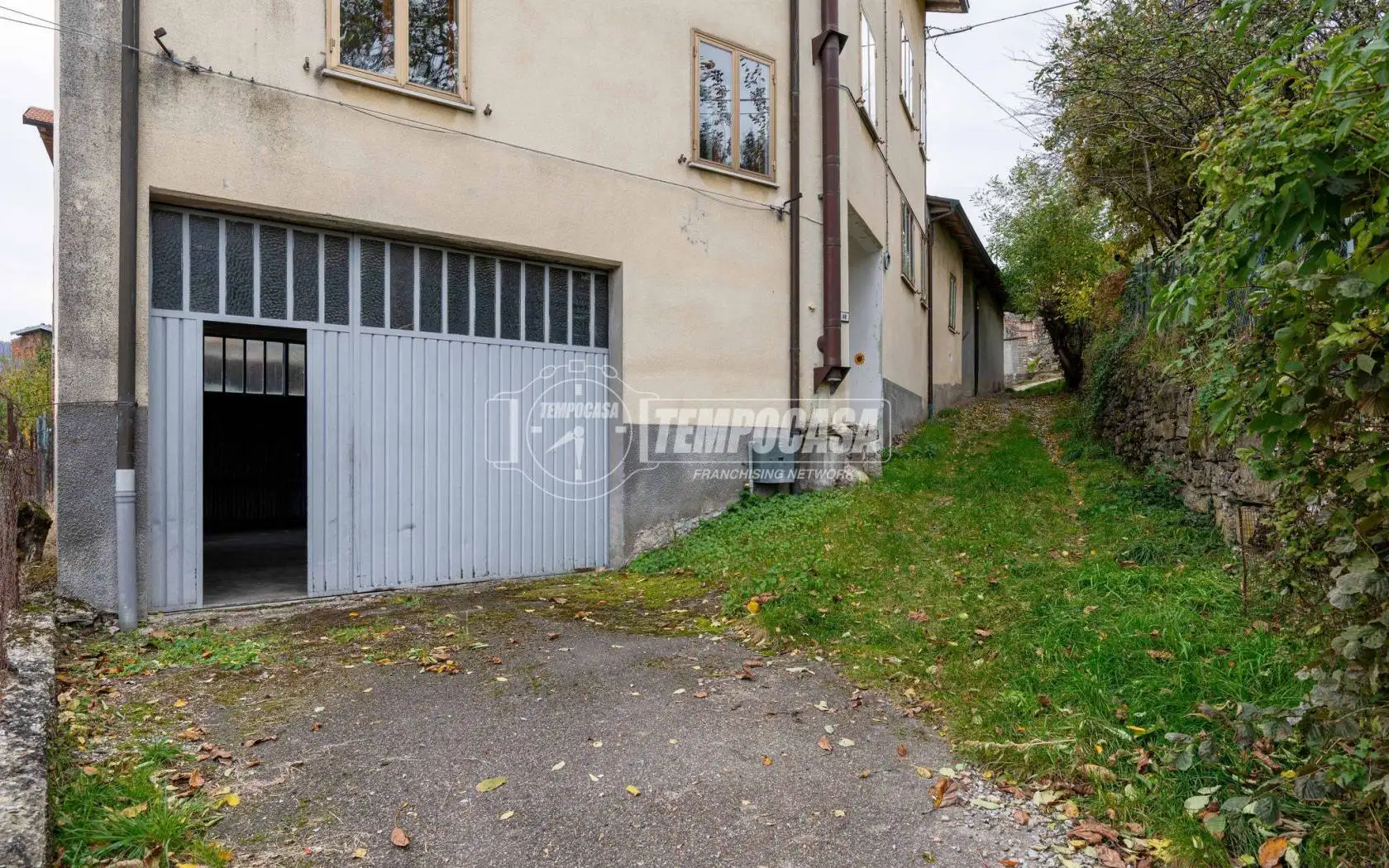 Appartamento buono stato, su più livelli, Costa De Grassi, Castelnovo Ne' Monti - foto 2
