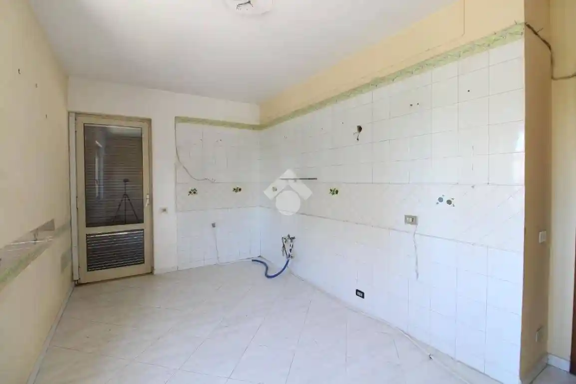 Quadrilocale via Michelangelo Buonarroti 22, Curti - foto 5