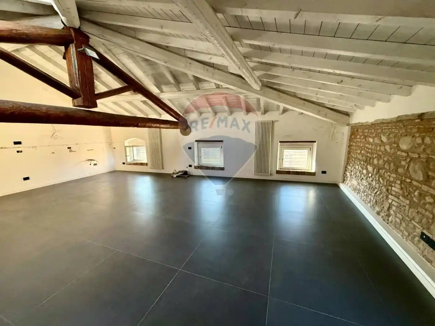 Trilocale ottimo stato, primo piano, Centro, Castiglione delle Stiviere - foto 4